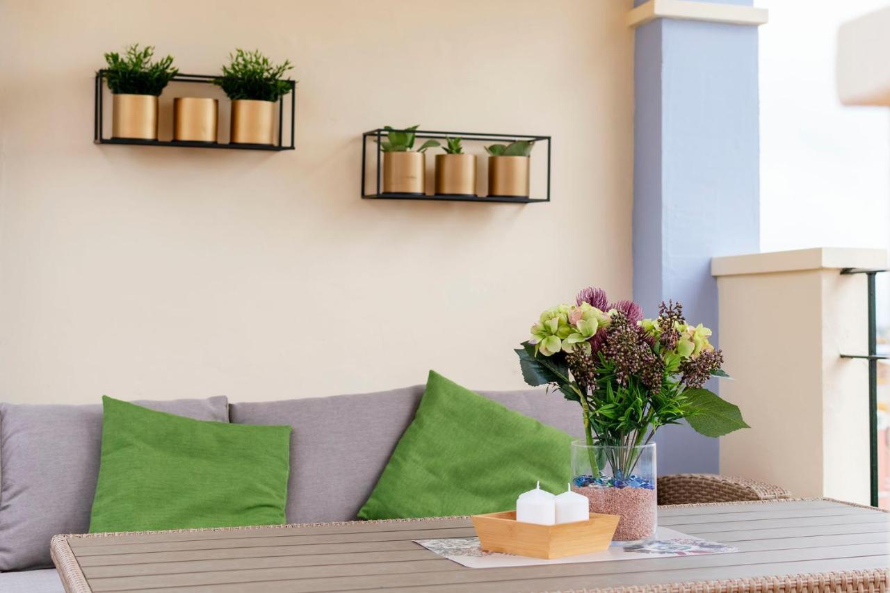 Atico Con Terraza-Solarium Y Piscina 4-6 Personas Wifi A/C Appartement Roda Buitenkant foto