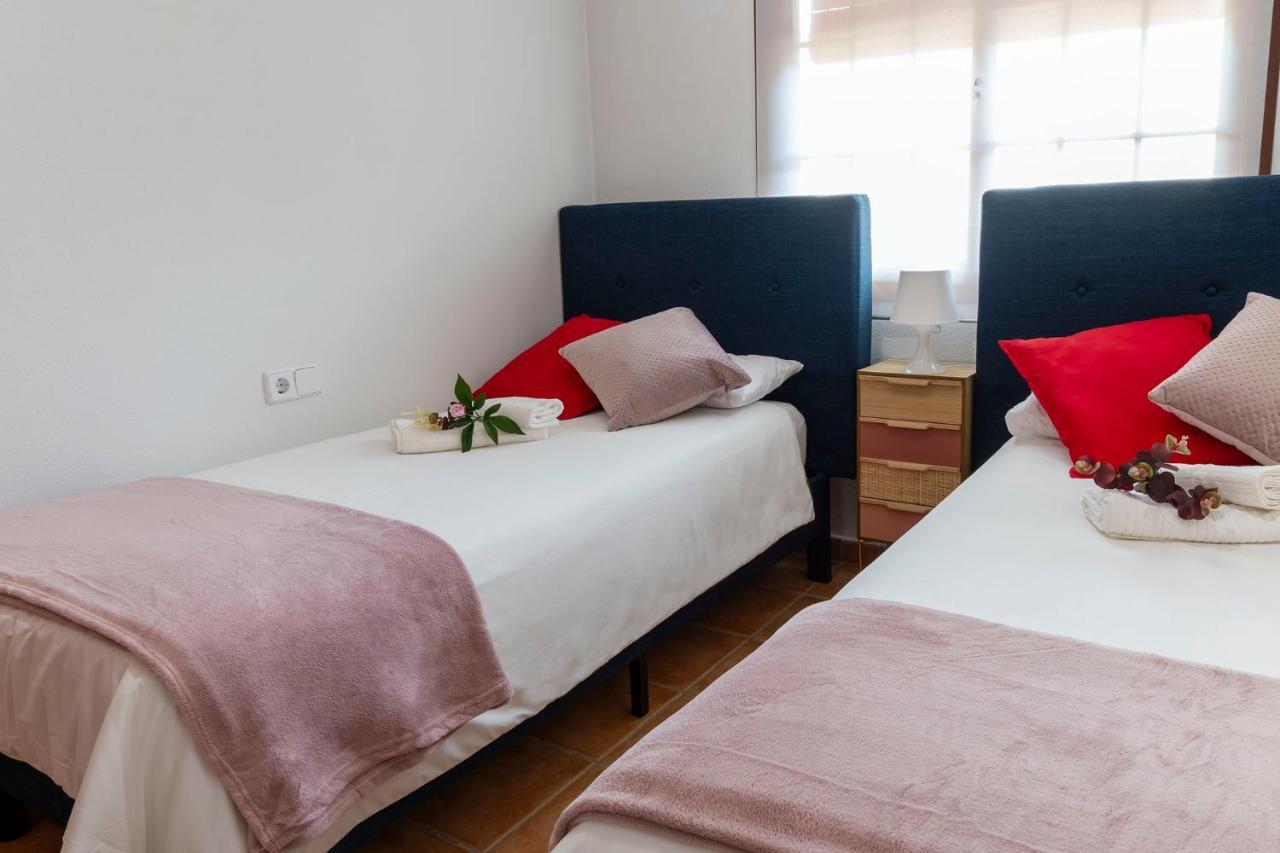 Atico Con Terraza-Solarium Y Piscina 4-6 Personas Wifi A/C Appartement Roda Buitenkant foto