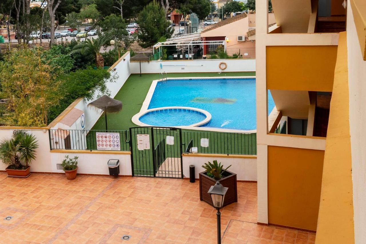 Atico Con Terraza-Solarium Y Piscina 4-6 Personas Wifi A/C Appartement Roda Buitenkant foto